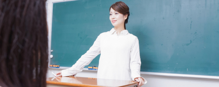 授業中のざわつきを静かにさせる指導法13選